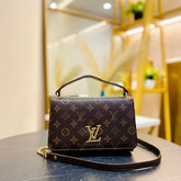 LV Royal Touch