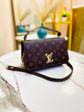 LV Royal Touch