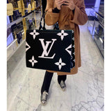 LV TOTEBAGS