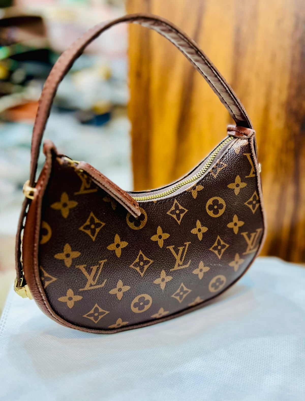 Moon Bag