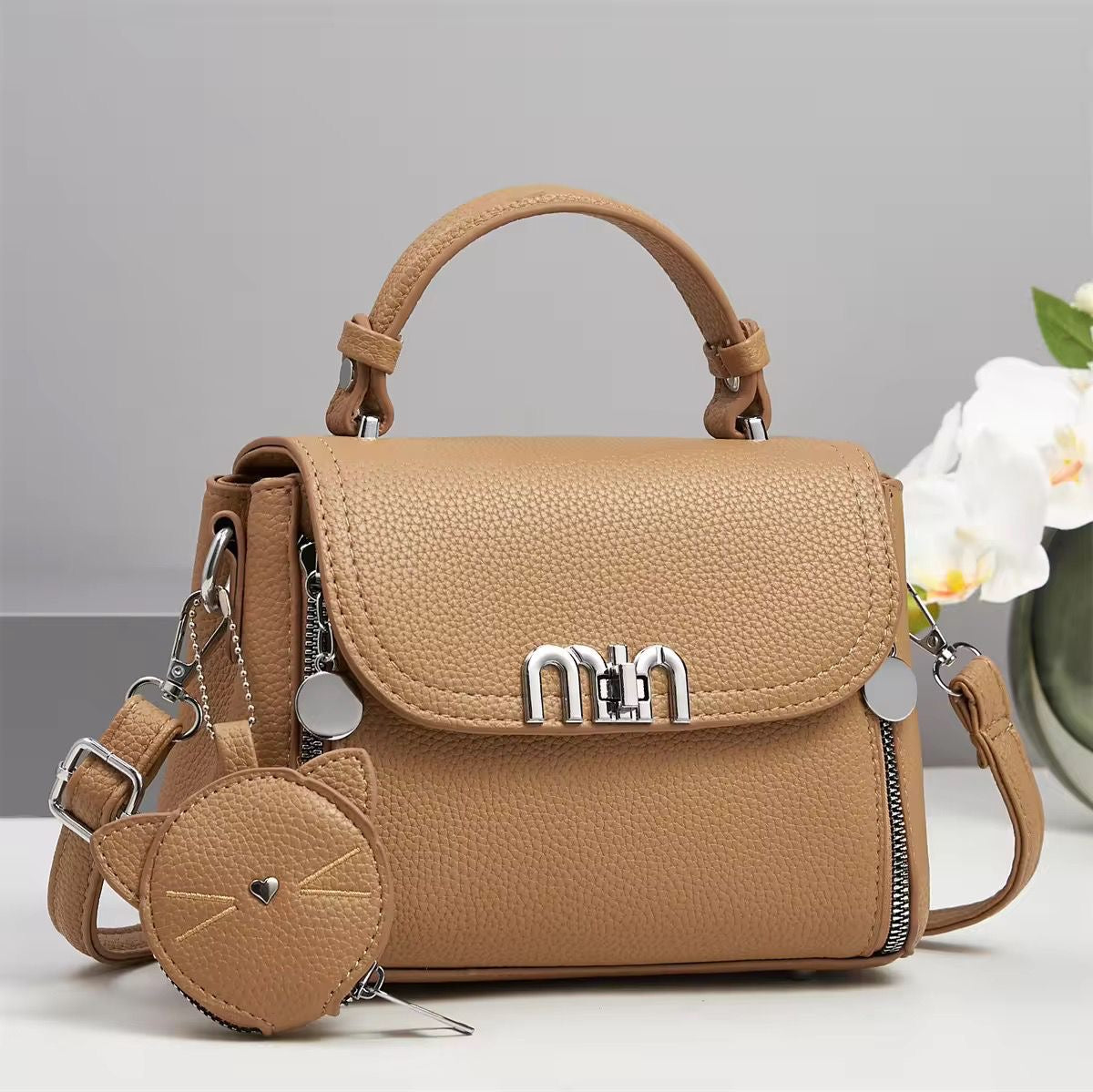 Ella Essential
