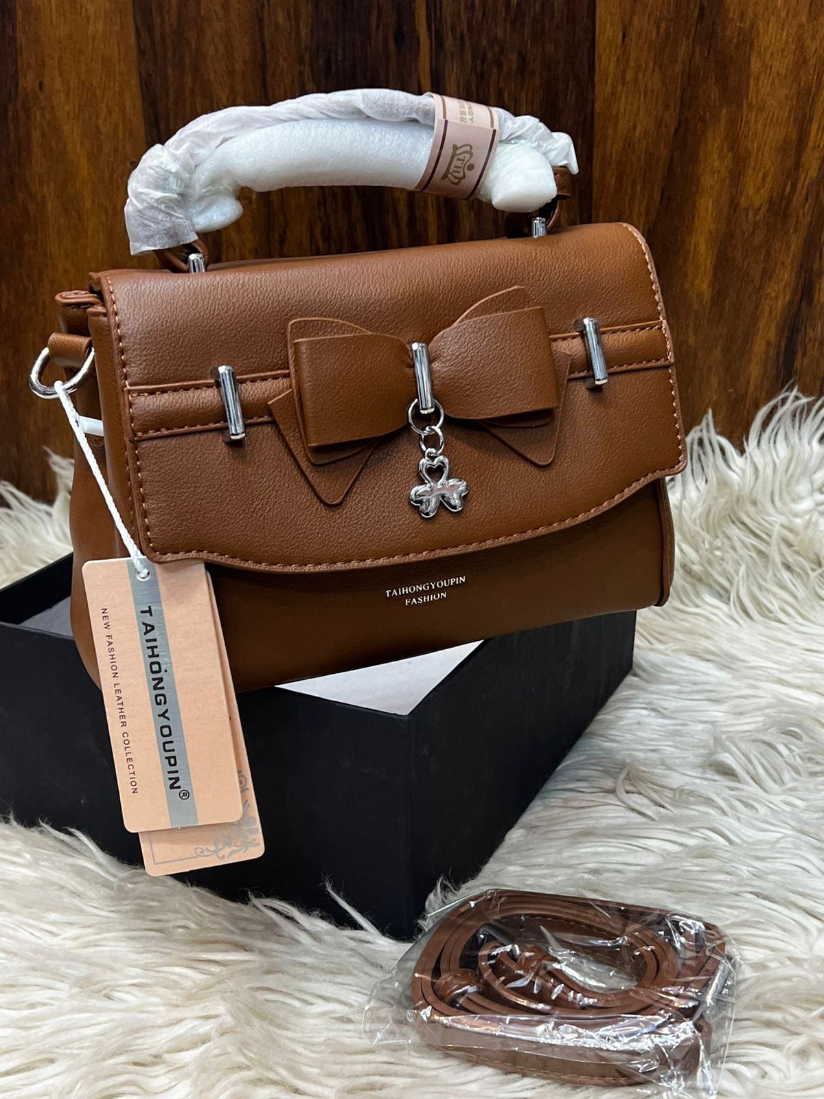 Everyday Cute Crossbody