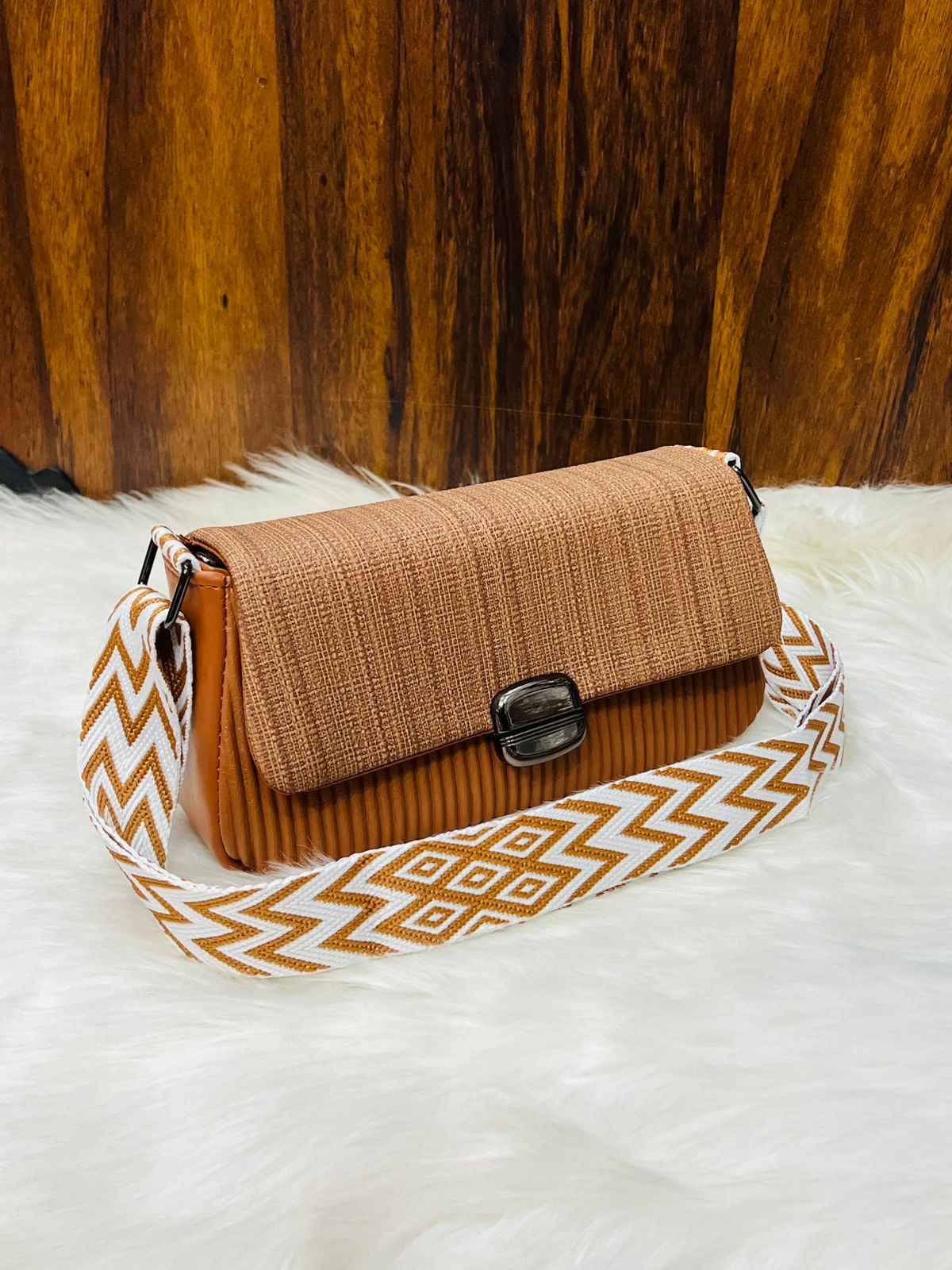 The Terra Crossbody
