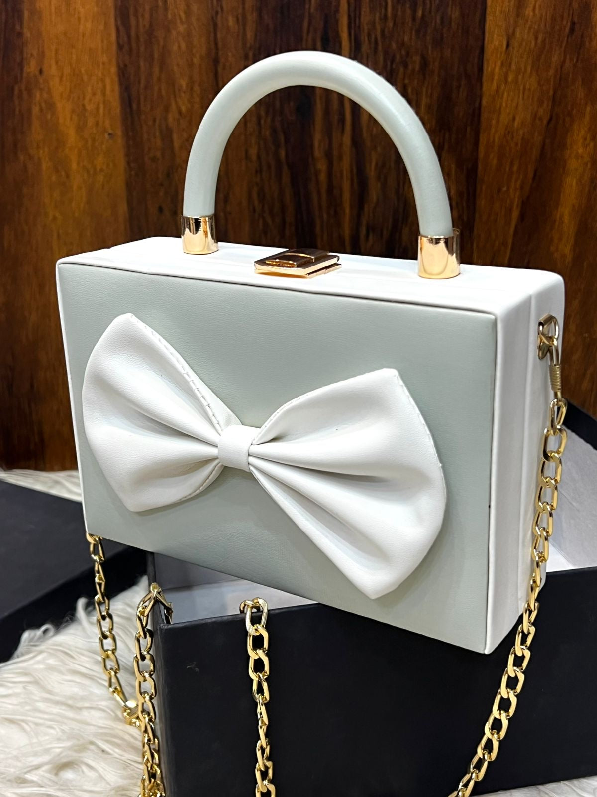 Bow Crossbody