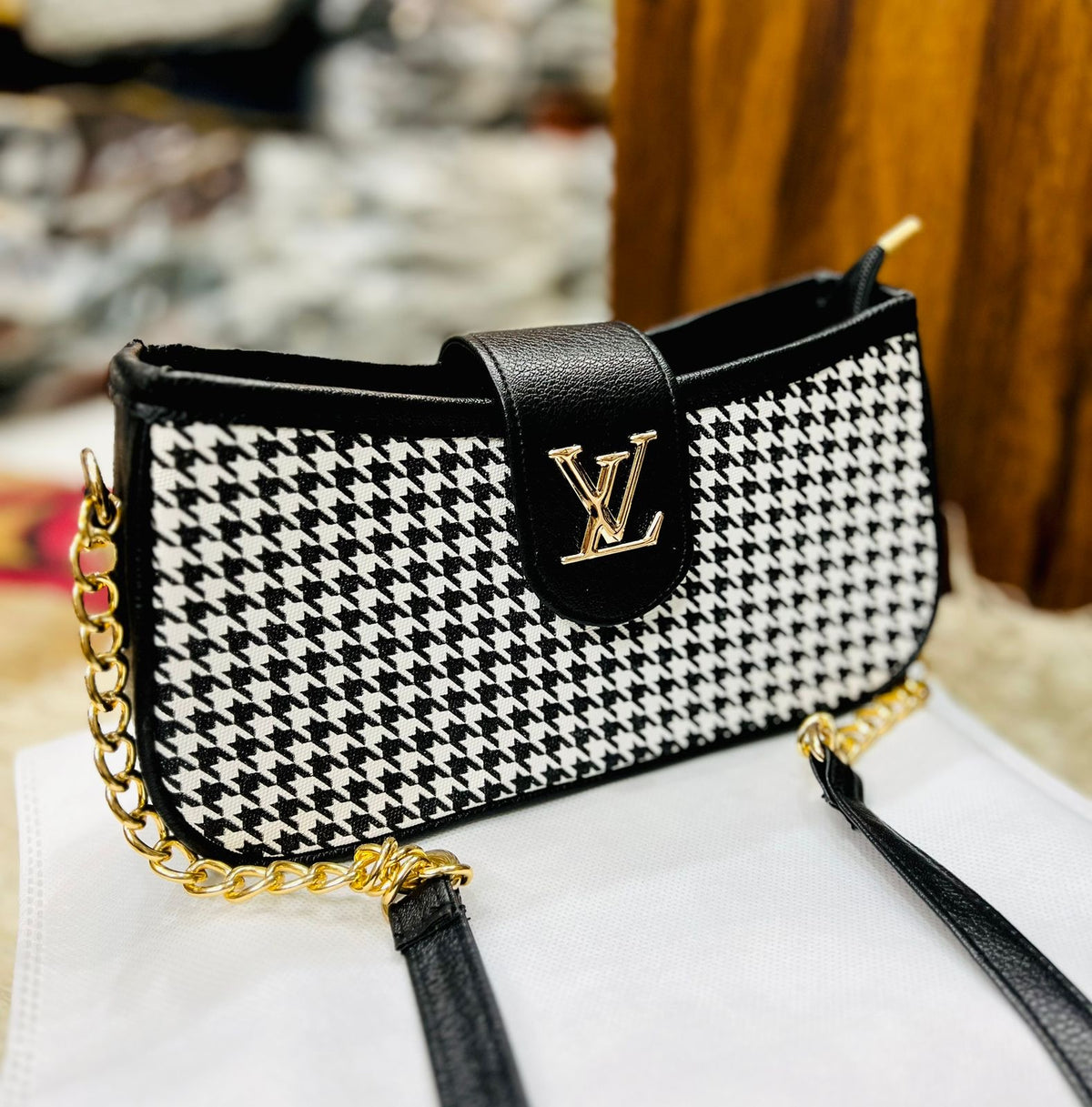 Timeless Crossbody
