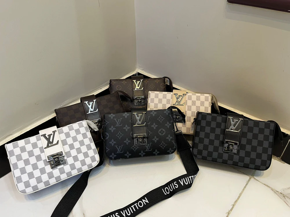 Lv Iconic crossbody