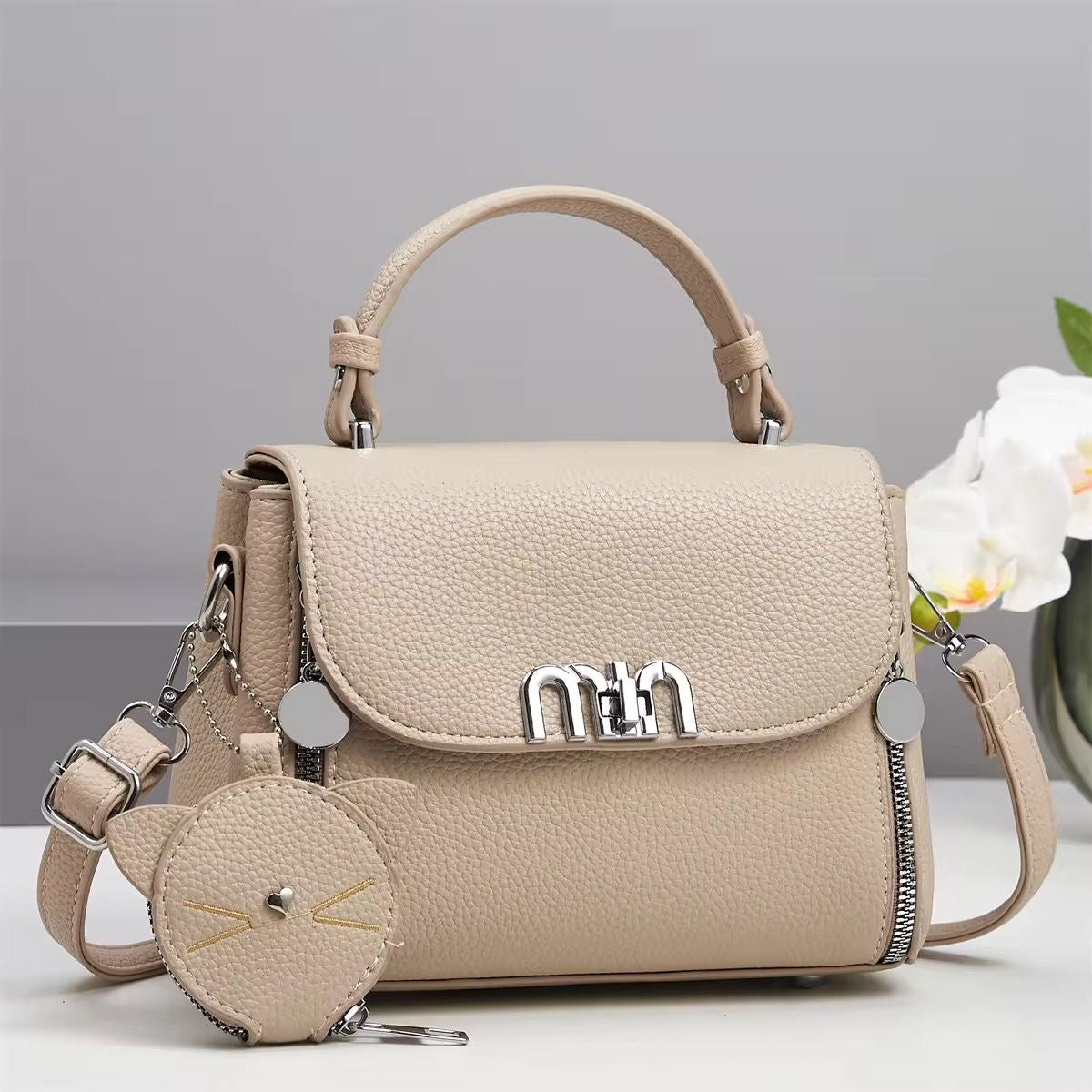 Ella Essential
