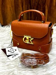 Aura Crossbody
