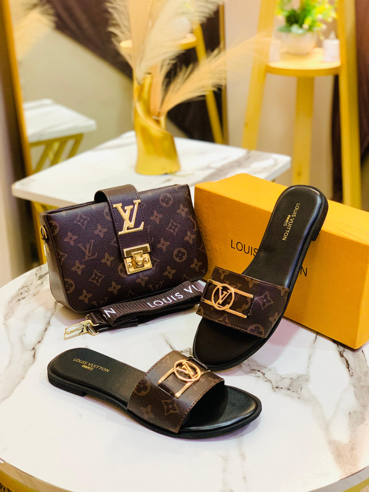 LV Icon Pair
