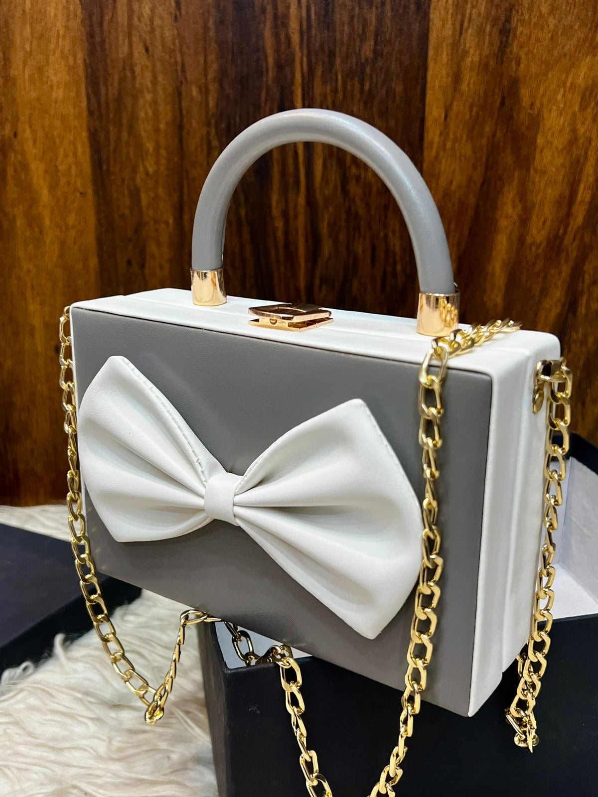 Bow Crossbody