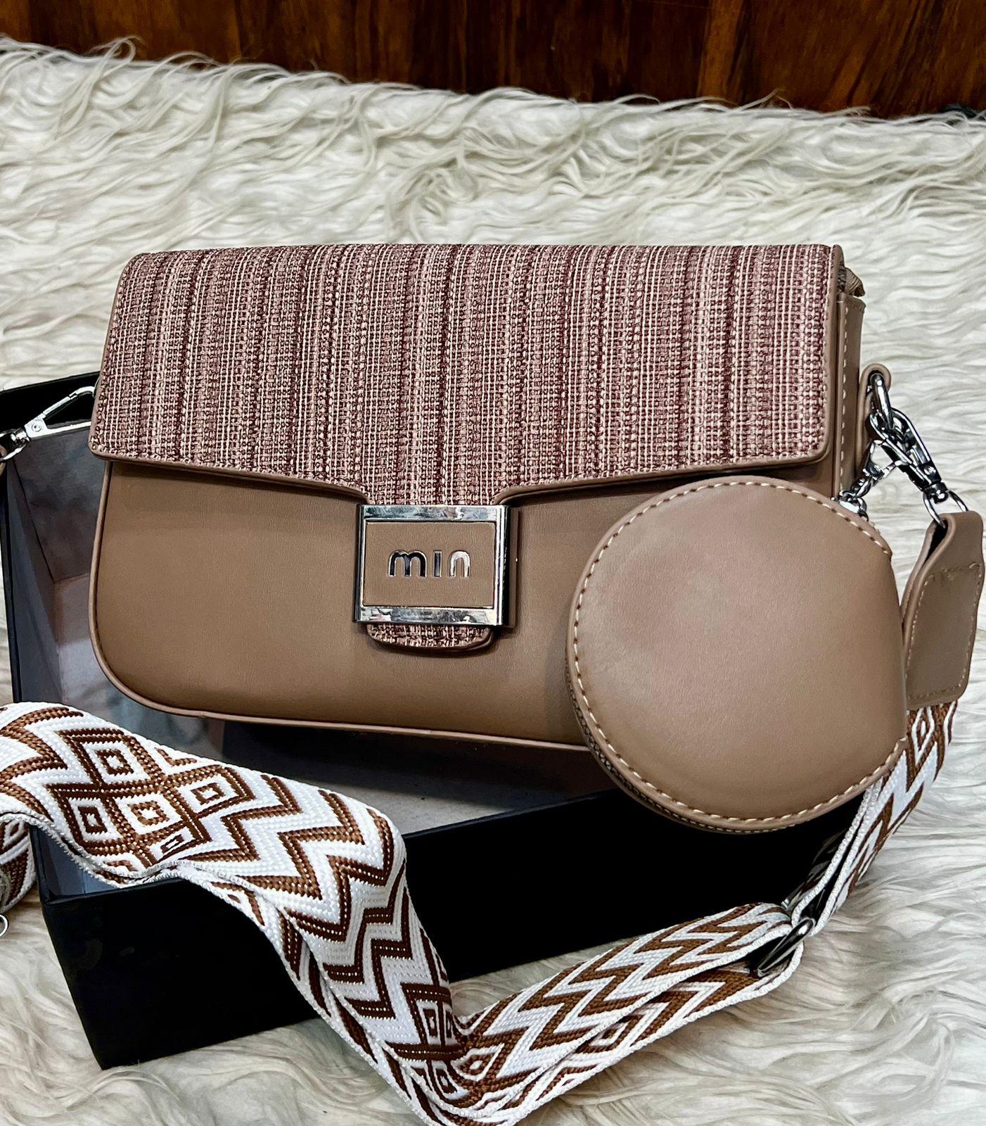 Strap & Snap