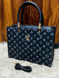 Totes By LV