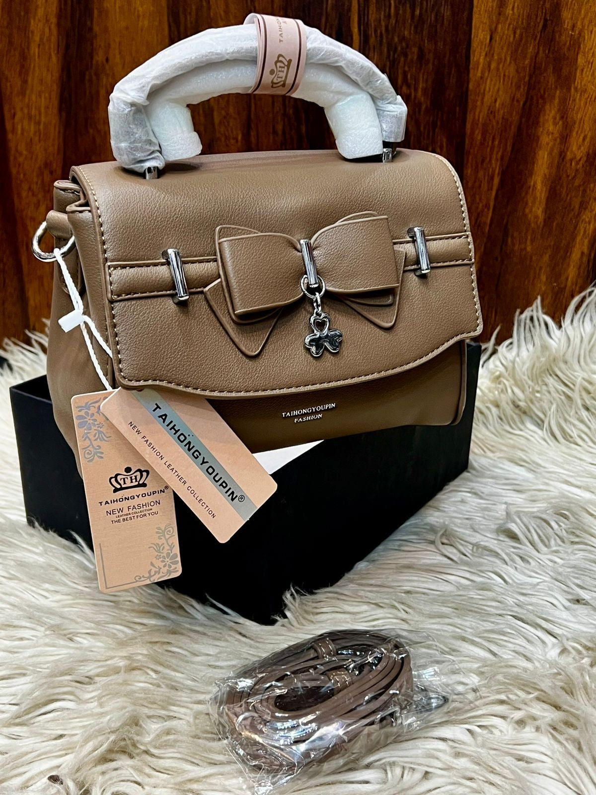Everyday Cute Crossbody