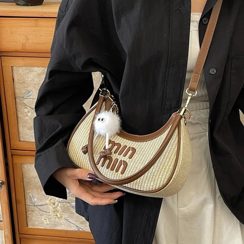 Min Min Sling Bag