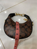 Coach Crescent Bag For Girls