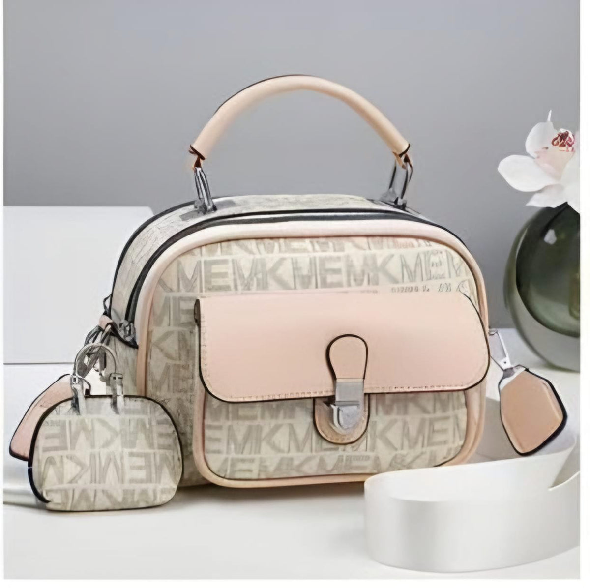 The Classic Curve Bag