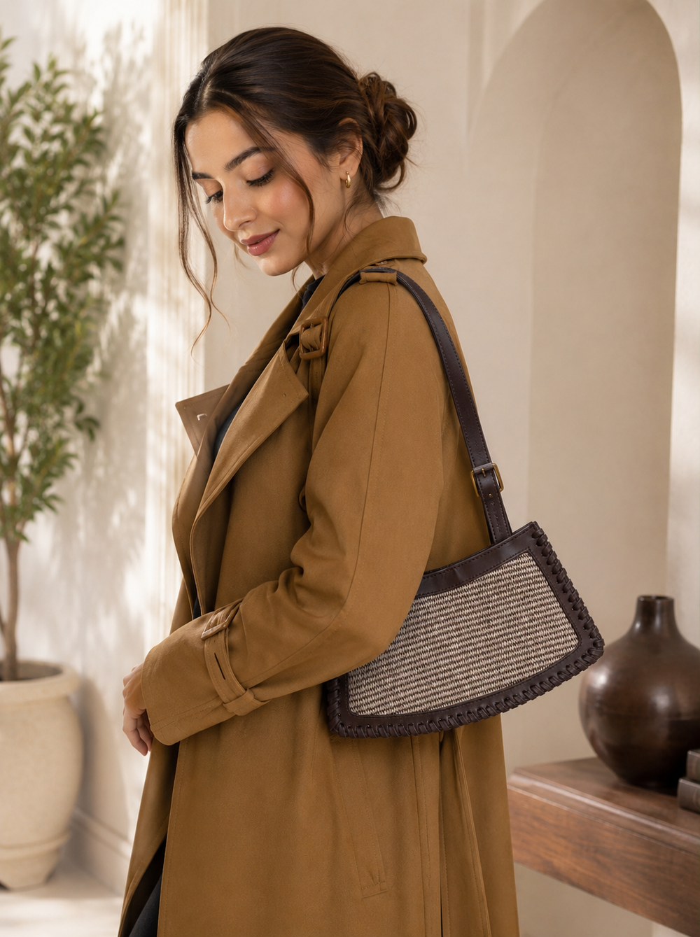 Nior Crossbody Bag