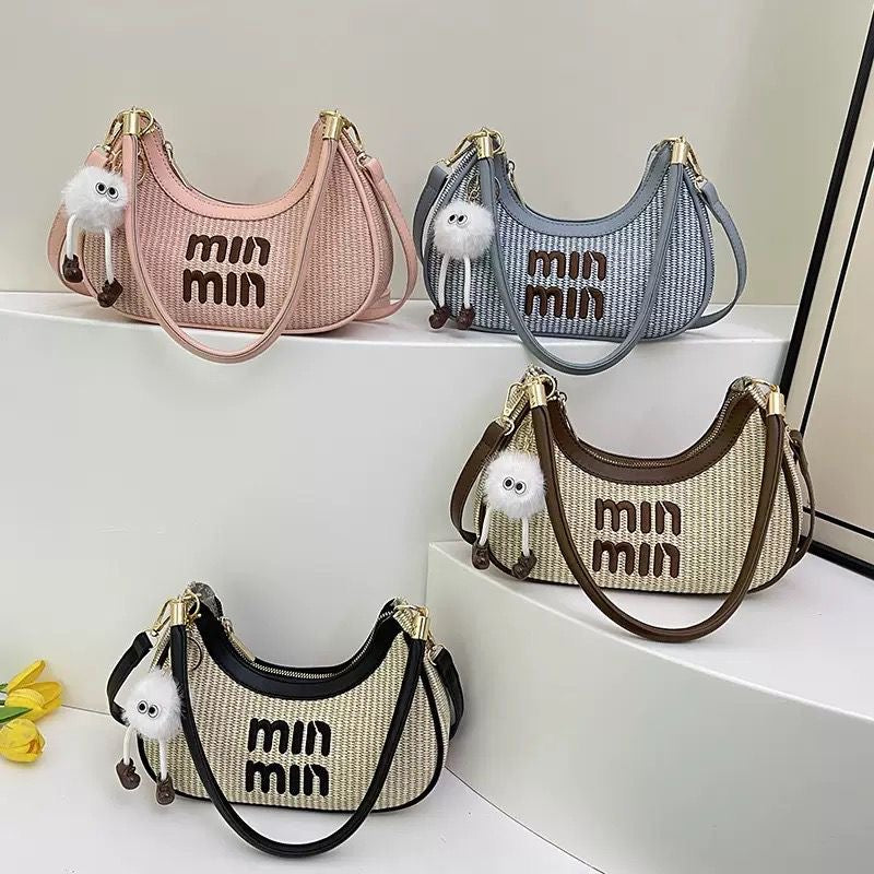 Min Min Sling Bag