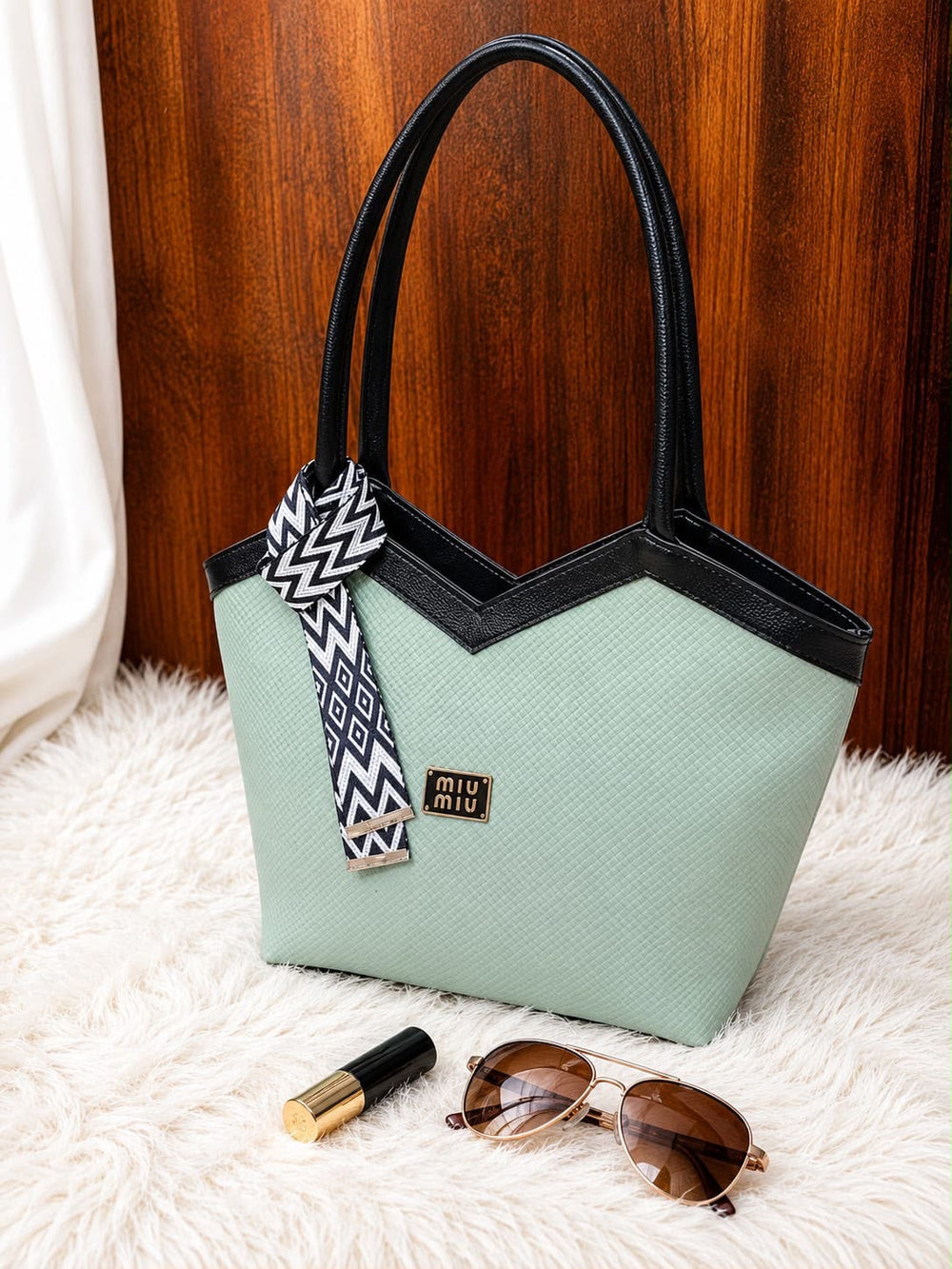 Min Min Handbag