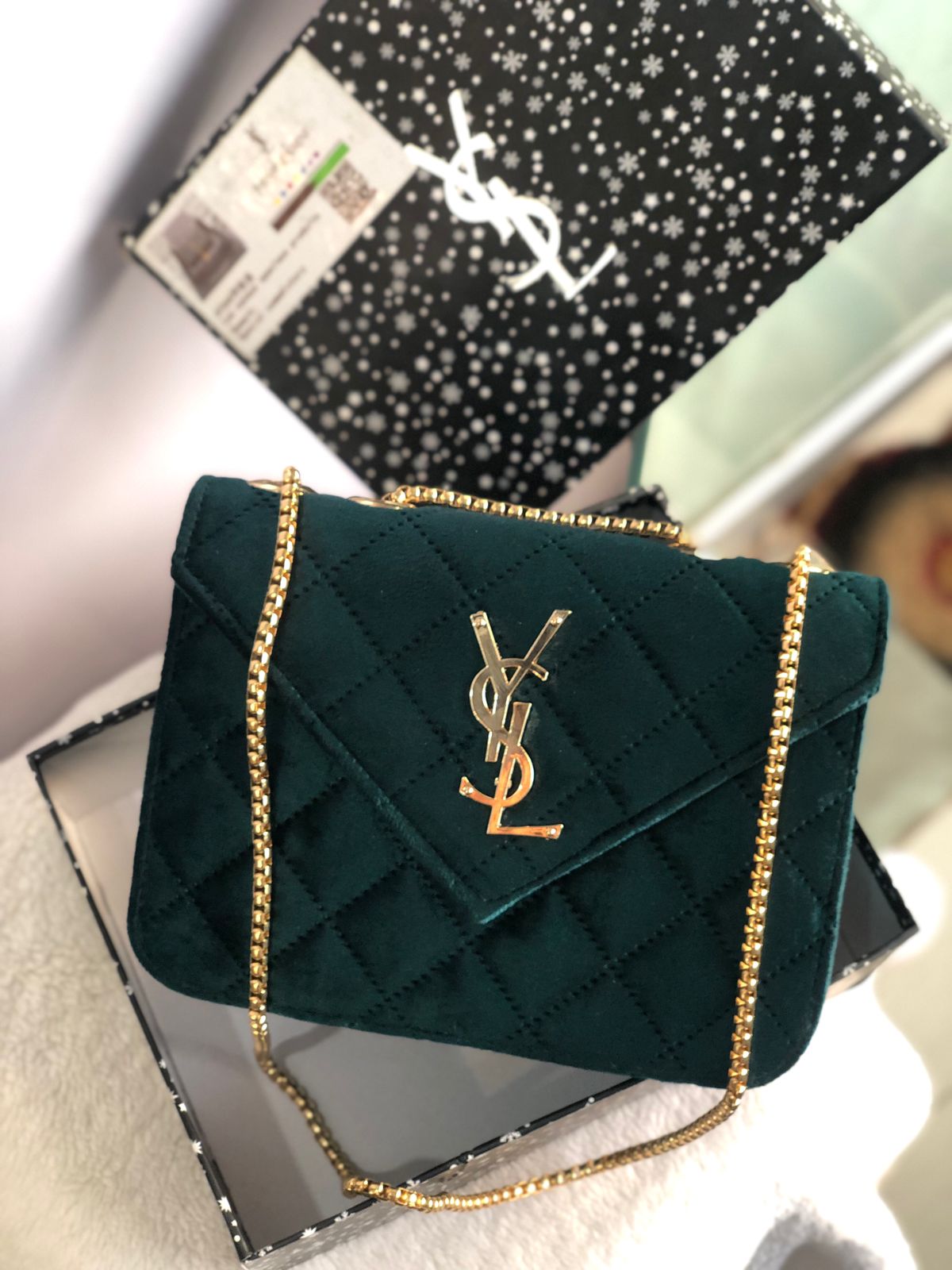 Ysl Velvet glamour